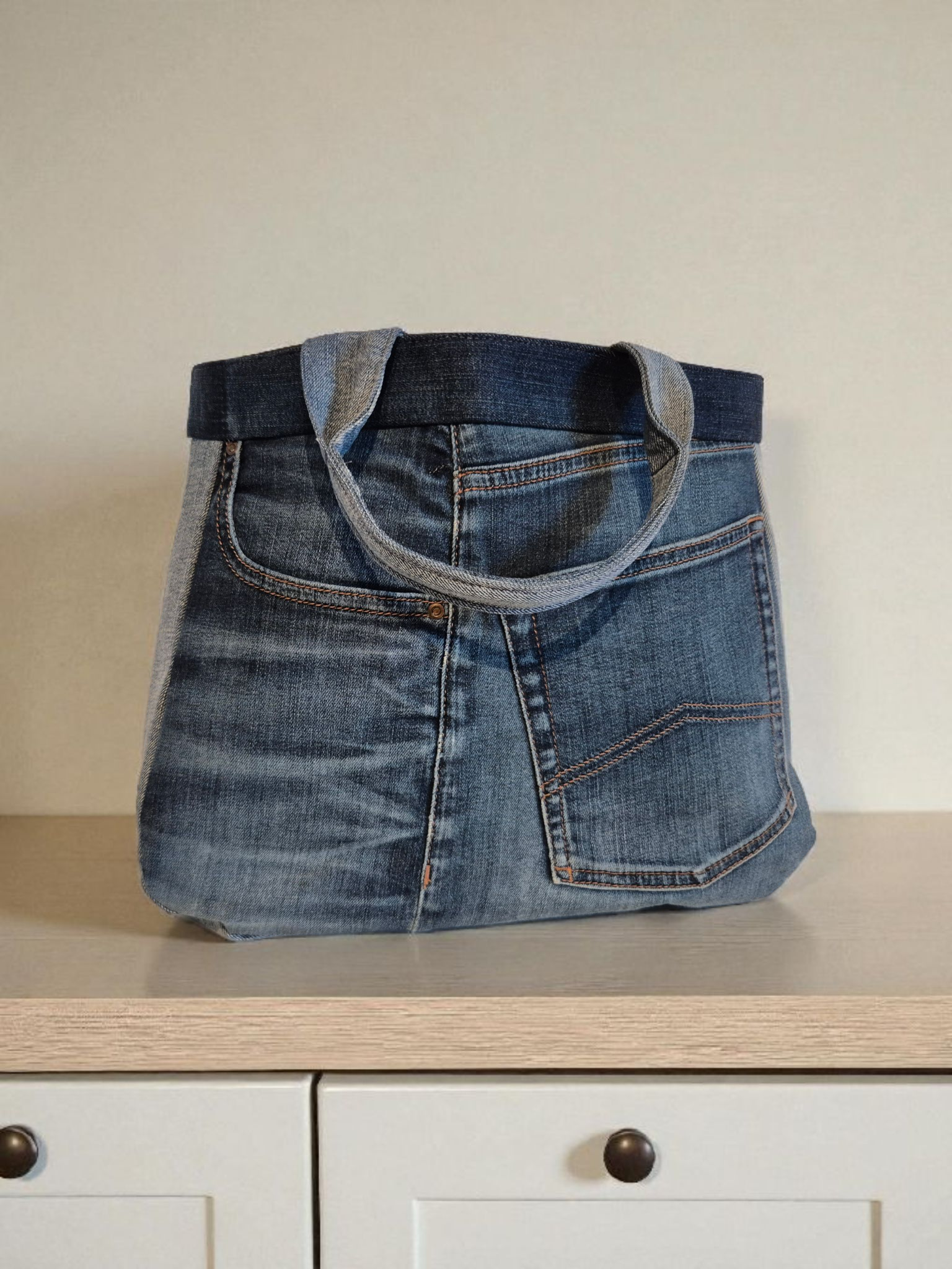 Handtasche mit Armani Jeans inkl. Logo