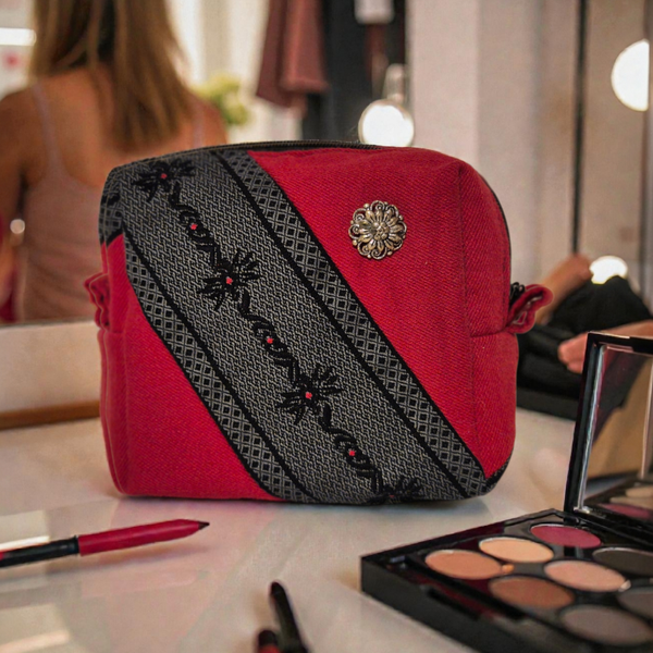 Boxy Bag Edelweiss rot/schwarz