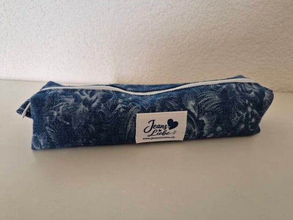 Stiftemäppchen Boxy Bag Blumenjeans weiss