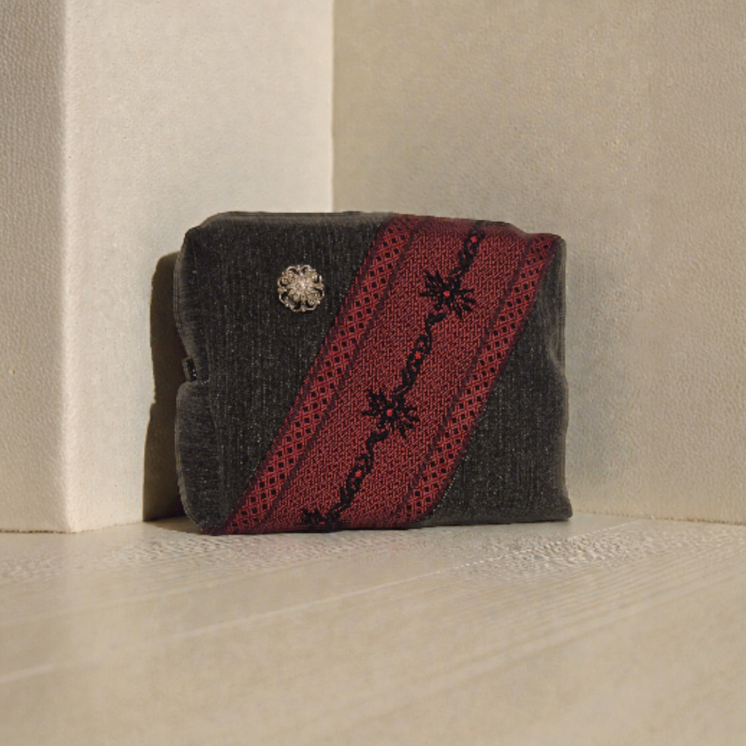 Boxy Bag Edelweiss Rot