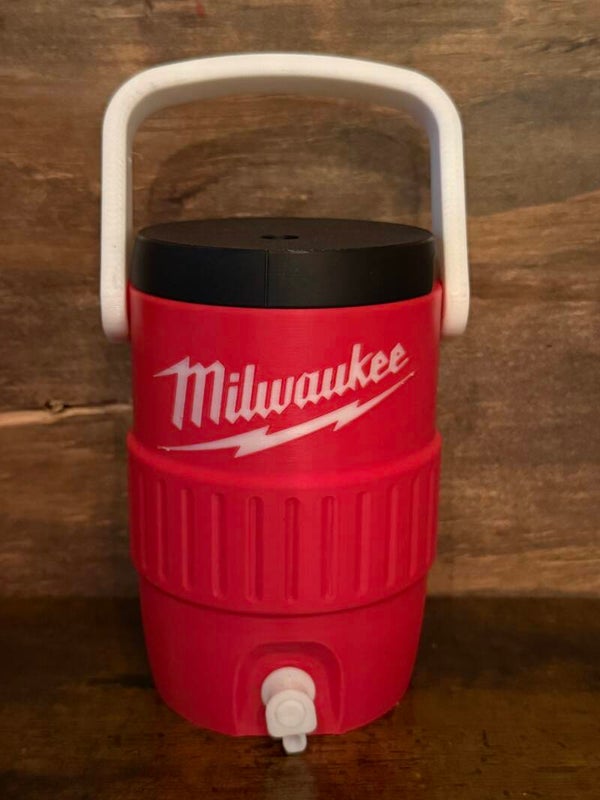 milwaukee cup holder