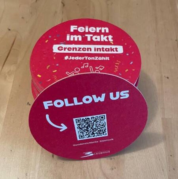 Bierdeckel aus Karton
