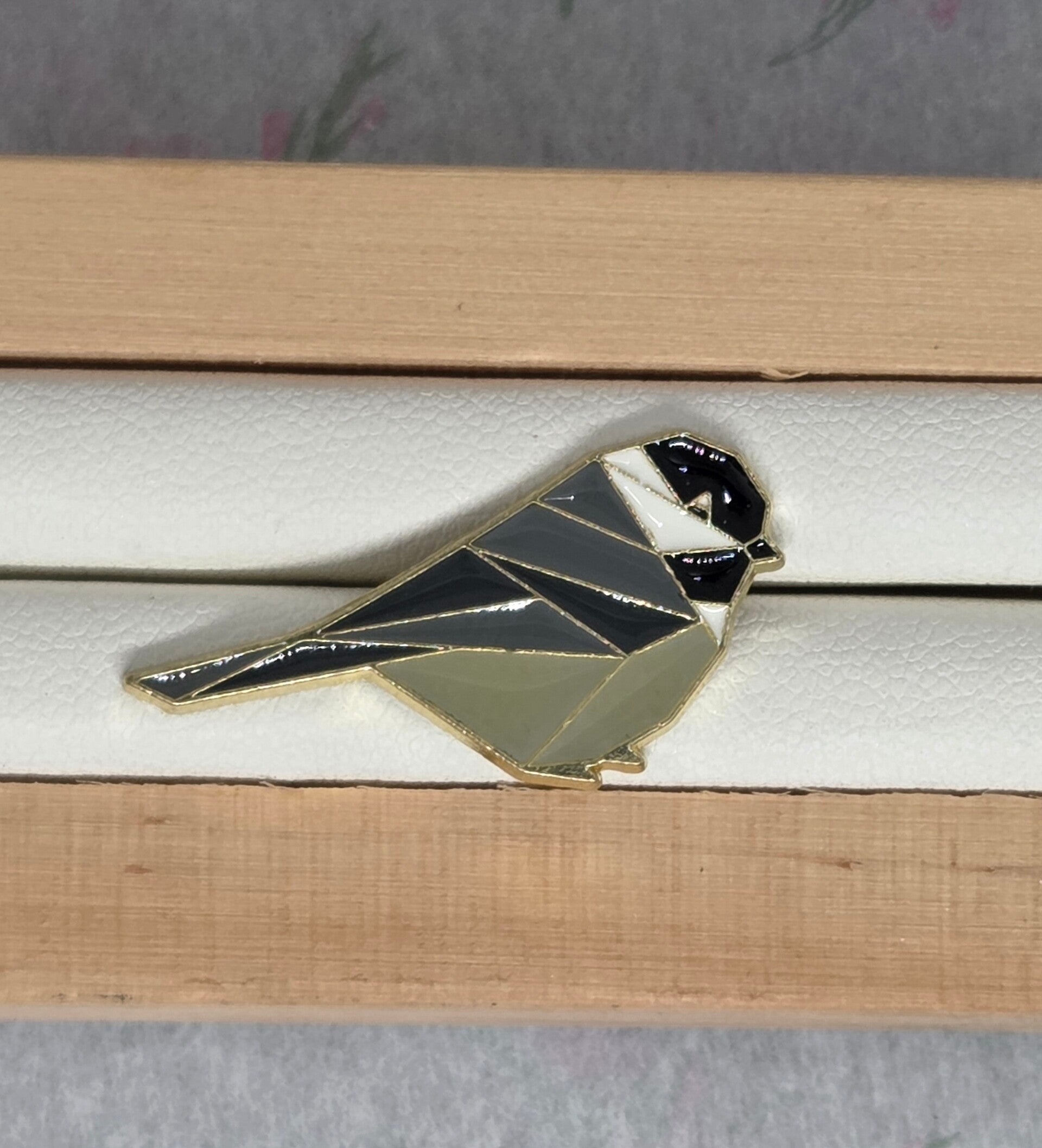 Pin's Mésange