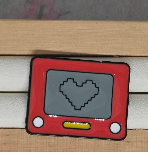 Pin's Love retro
