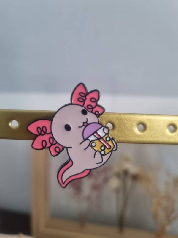 Pins Axolotl