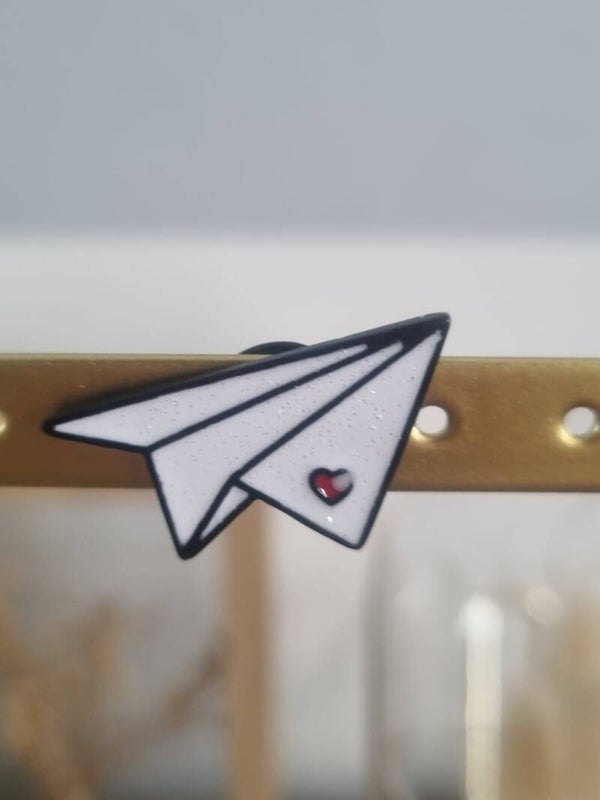 Broche Avion en Papier Émaillé Cœur