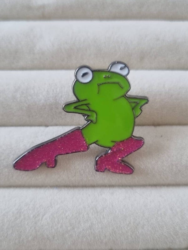 Pin's Grenouille Bottes