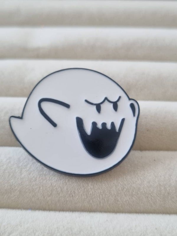 Pin's Booh