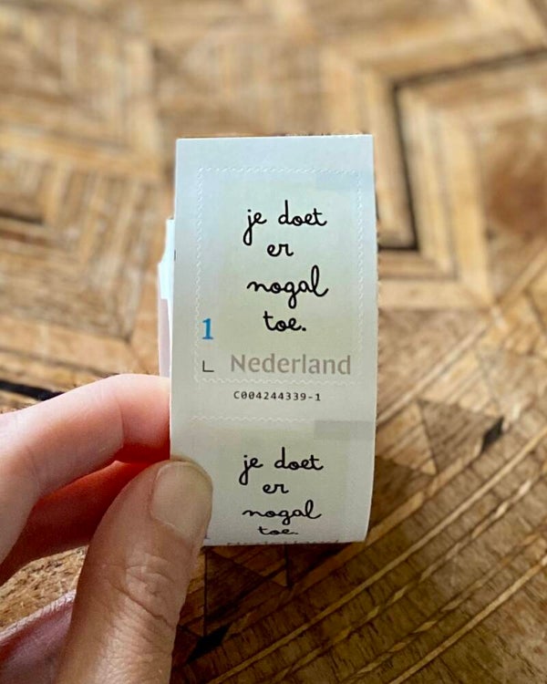 Postzegel: Je doet er nogal toe.