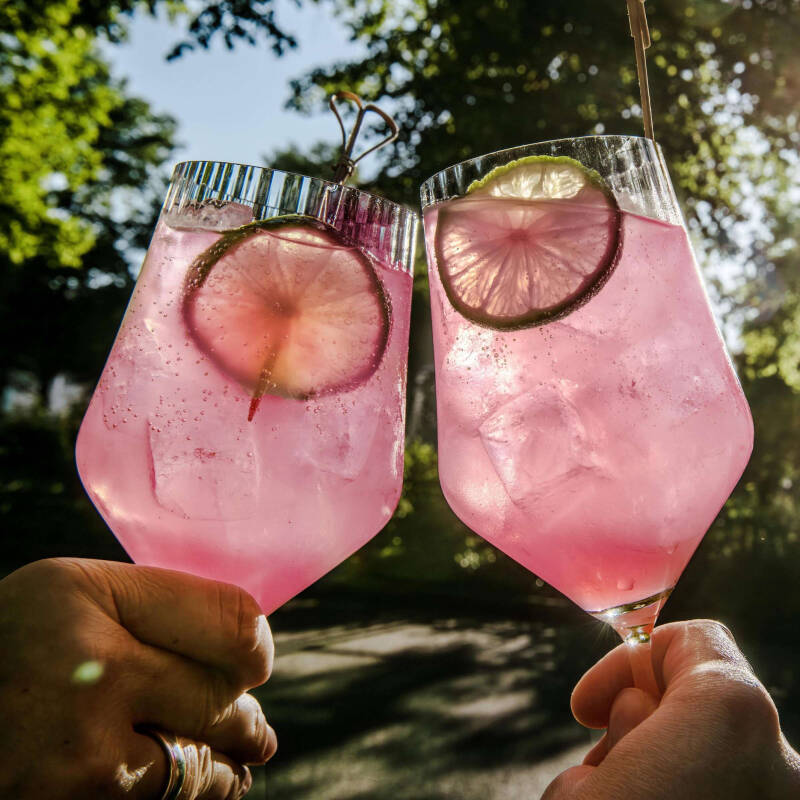 mobiele bar, cocktailfiets, spritzbar huren, Aperol, tuinfeest, verjaardagsfeest, Limburg, Dilsen-Stokkem, Maaseik, Genk, Sittard, Maastricht, glühwein, chocomelk, Bounce Bar