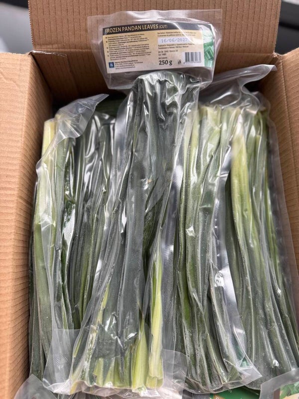 Pandan Leaves 250g Frozen