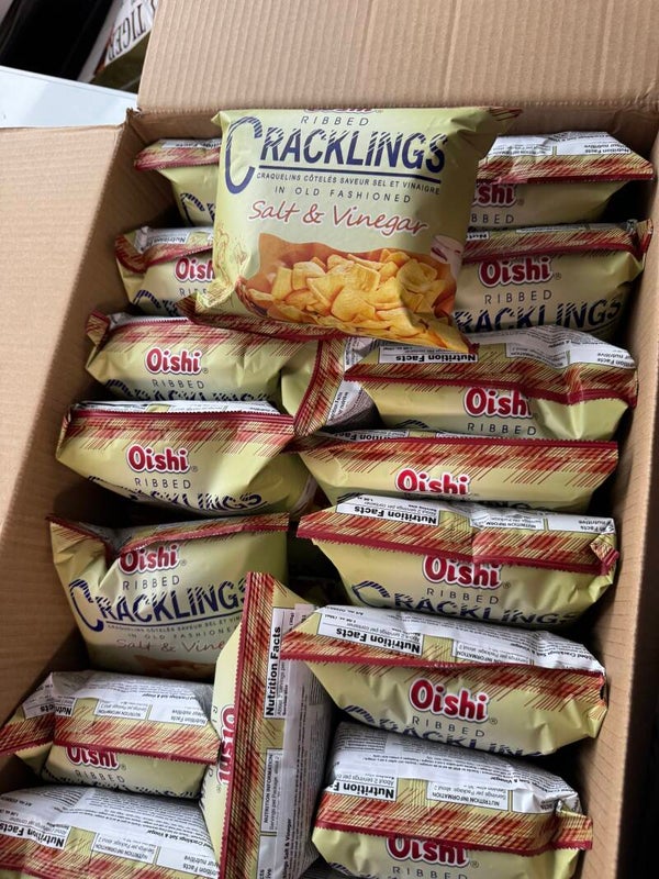 OISHI RIBBEd CRACKLING SALT AND VINEGAR 50g