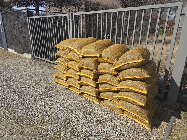 Boomschors in zakken bij levering thuis binnen 1-3 dagen