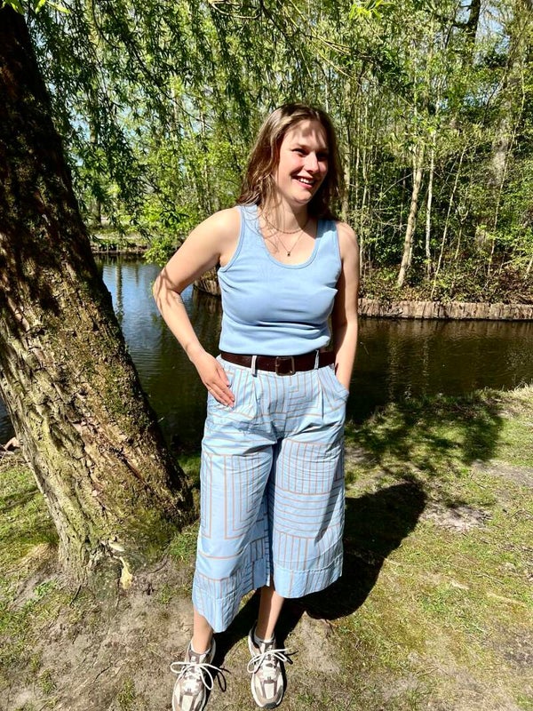 Sunset capri pants blue