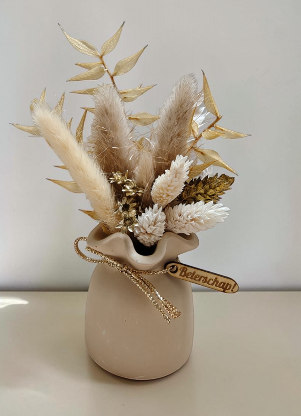 Vaasje met droogbloemen - beterschap