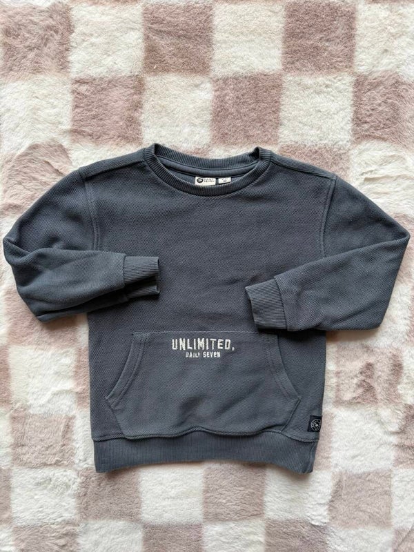 Daily7 sweater maat 92