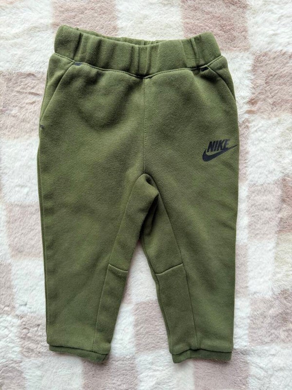 Nike broek maat 80/86