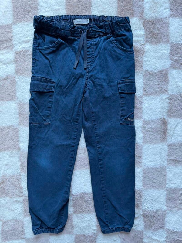 Name it broek maat 122