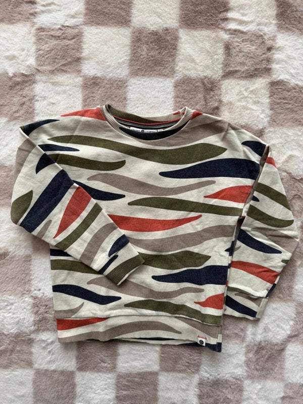 Stains & Stories sweater maat 110
