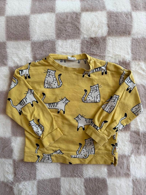 Hema sweater maat 98/104