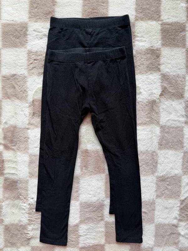 2 zwarte leggings maat 116