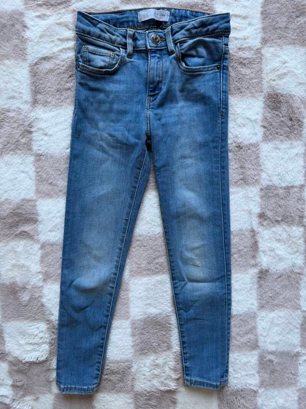 Zara broek maat 122cm