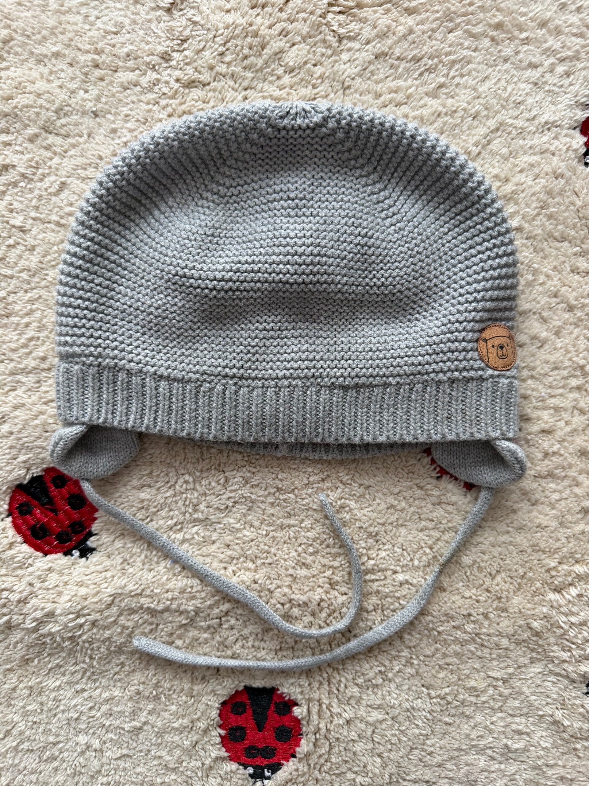 H&M muts maat 98/104