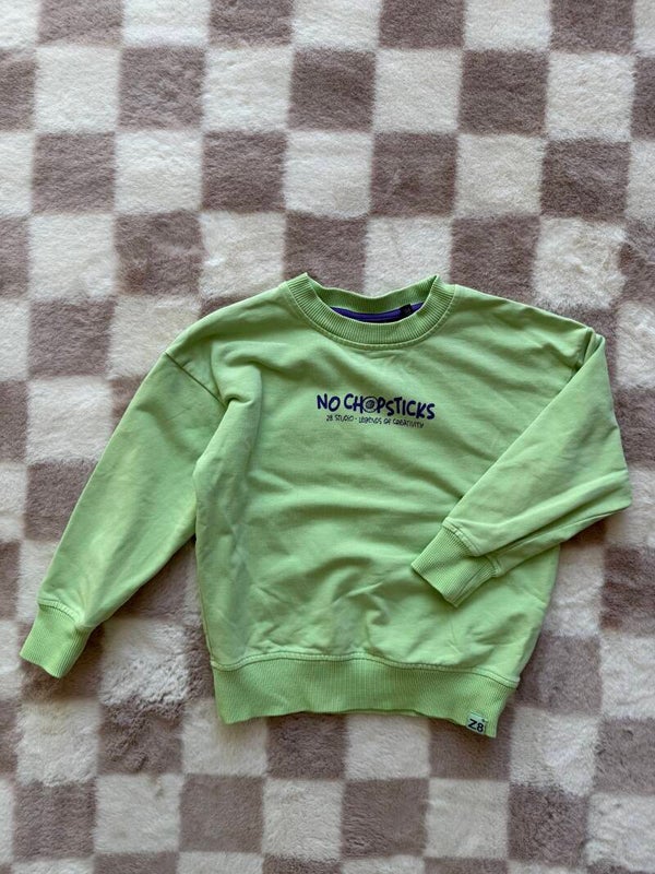 Z8 sweater maat 104/110