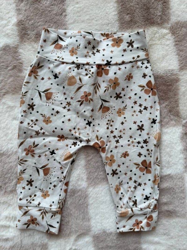 Handmade broek maat 62