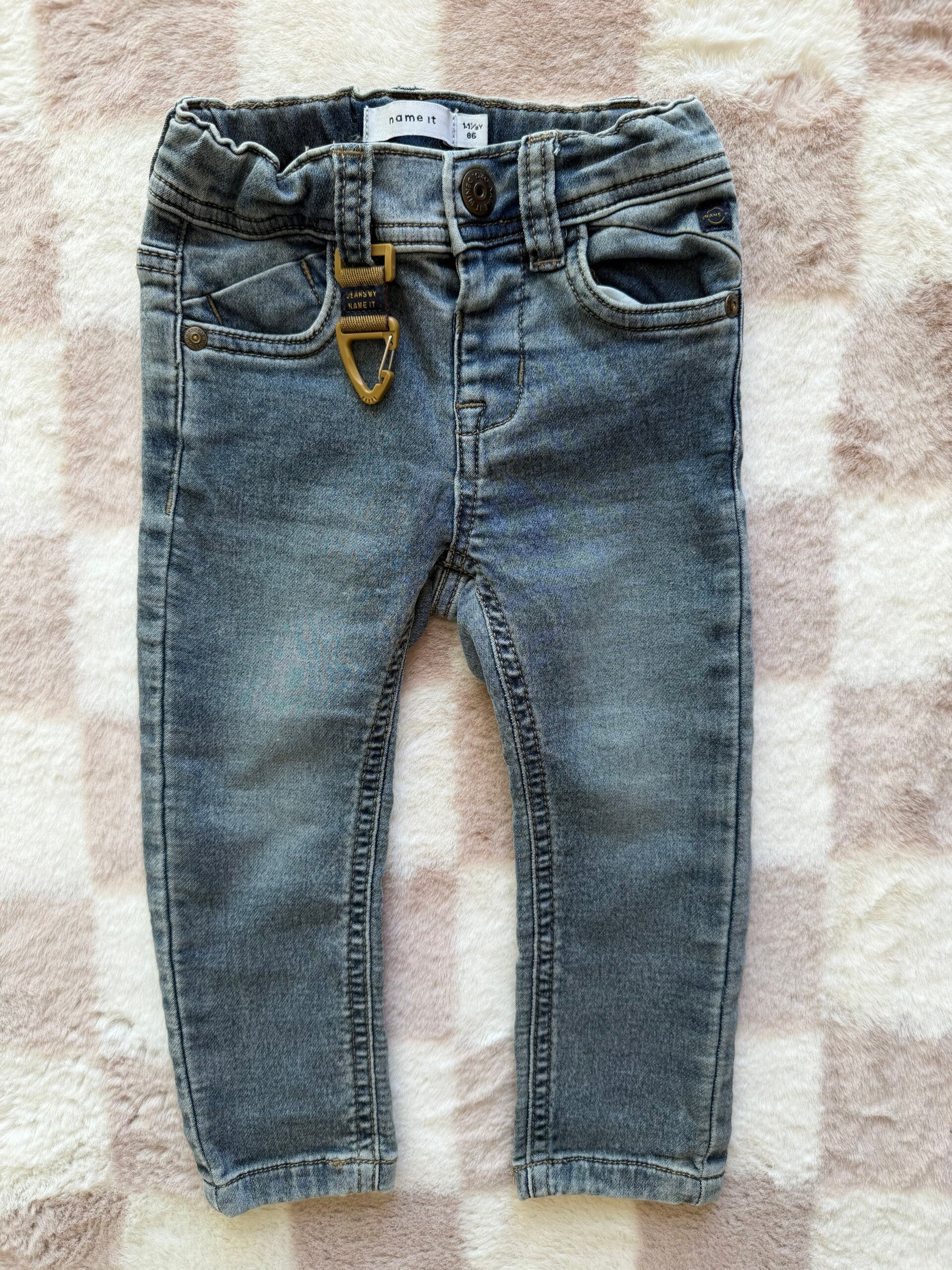 Name it broek maat 86