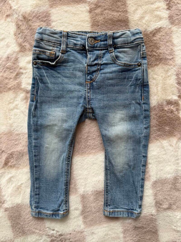 Zara broek maat 80cm