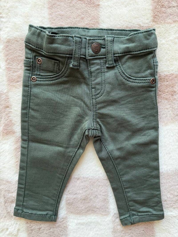 Hema broek maat 62