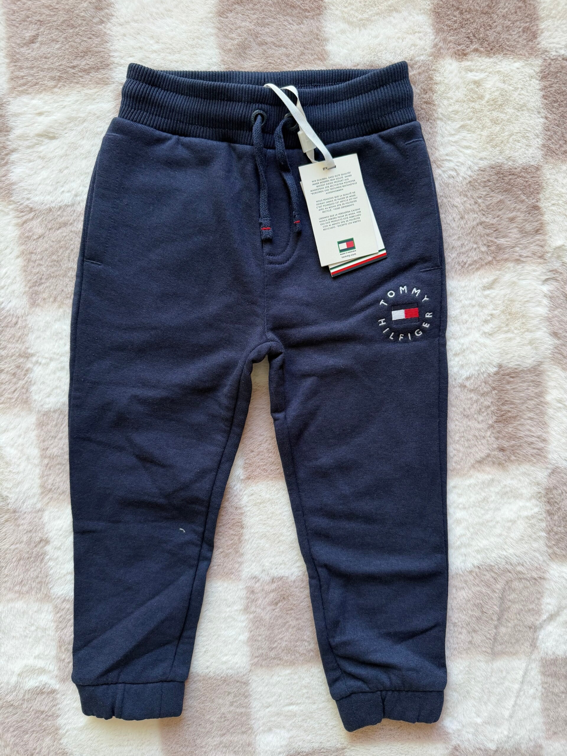 Tommy Hilfiger broek maat 86