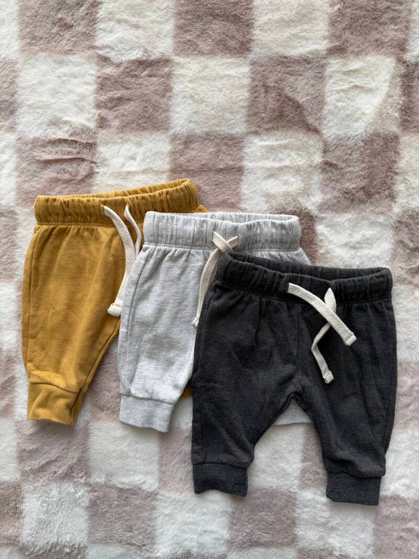 3 Hema broekjes maat 50