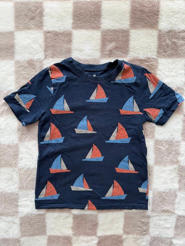 H&M shirt maat 110/116