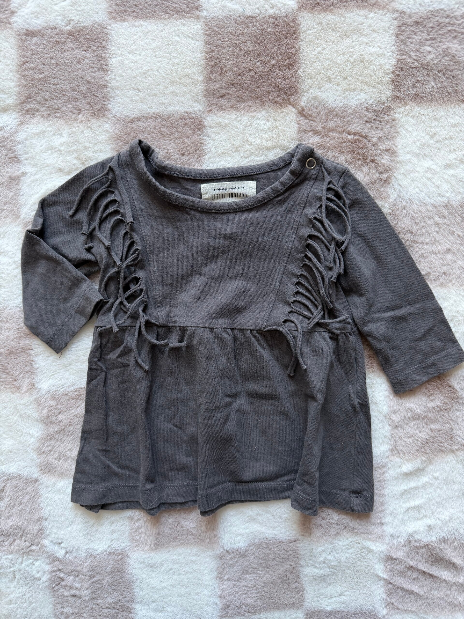 Little Indians jurk maat 6-9 Maand