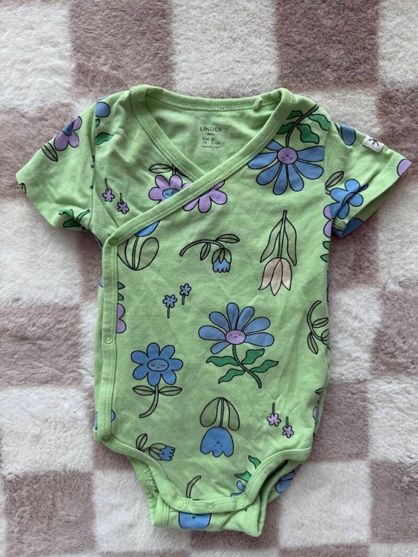Lindex romper maat 62