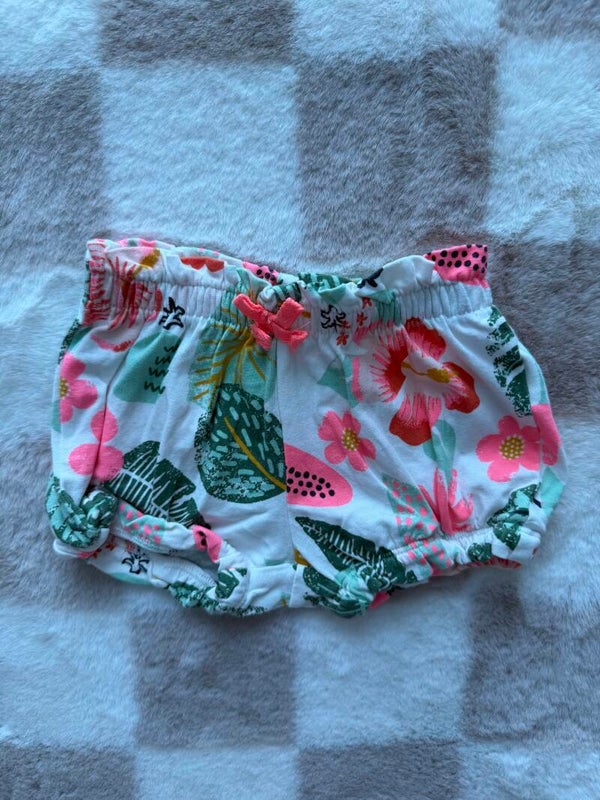 Hema broek maat 62