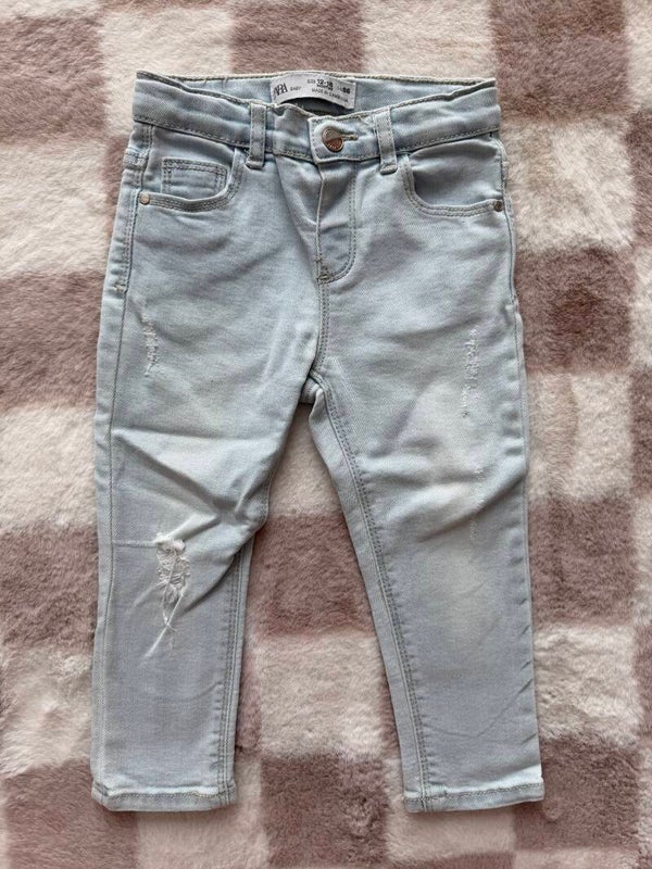 Zara broek maat 86cm