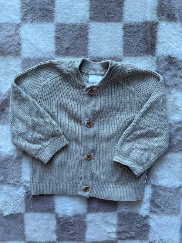 Zara vest maat 86cm