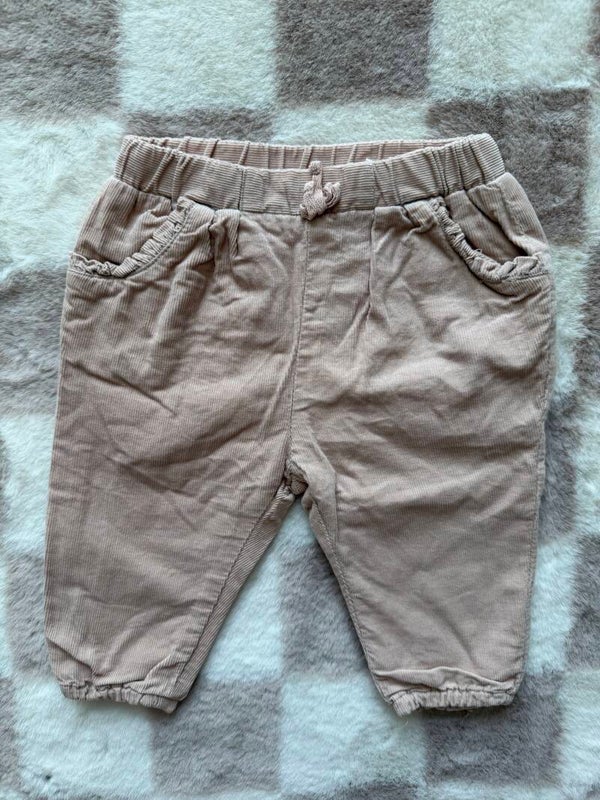 Zara broek maat 62cm