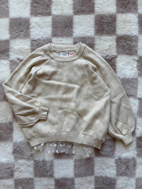 Zara sweater maat 104cm