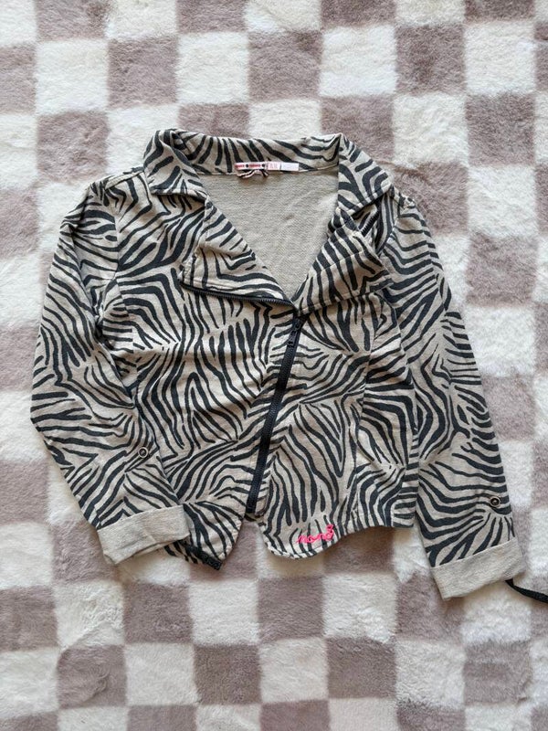Nono vest maat 146/152