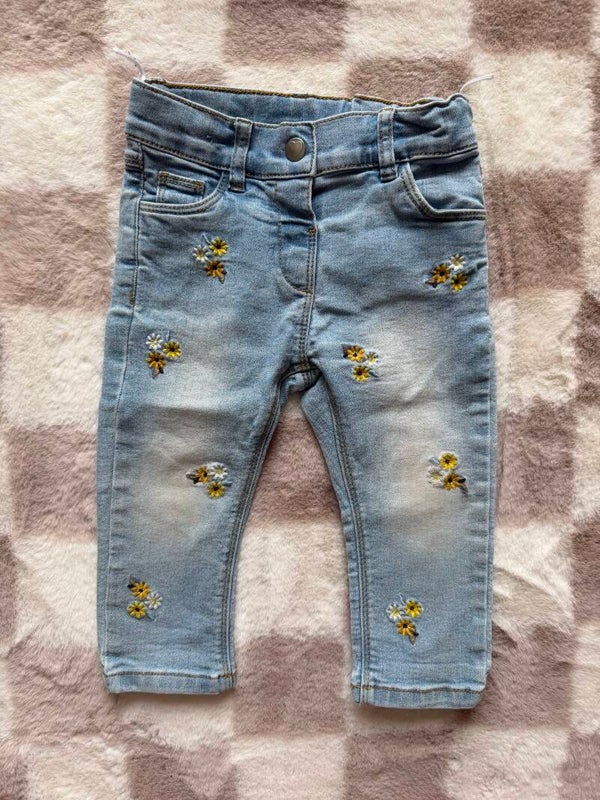 C&A broek maat 80