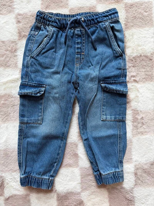 Hema broek maat 92