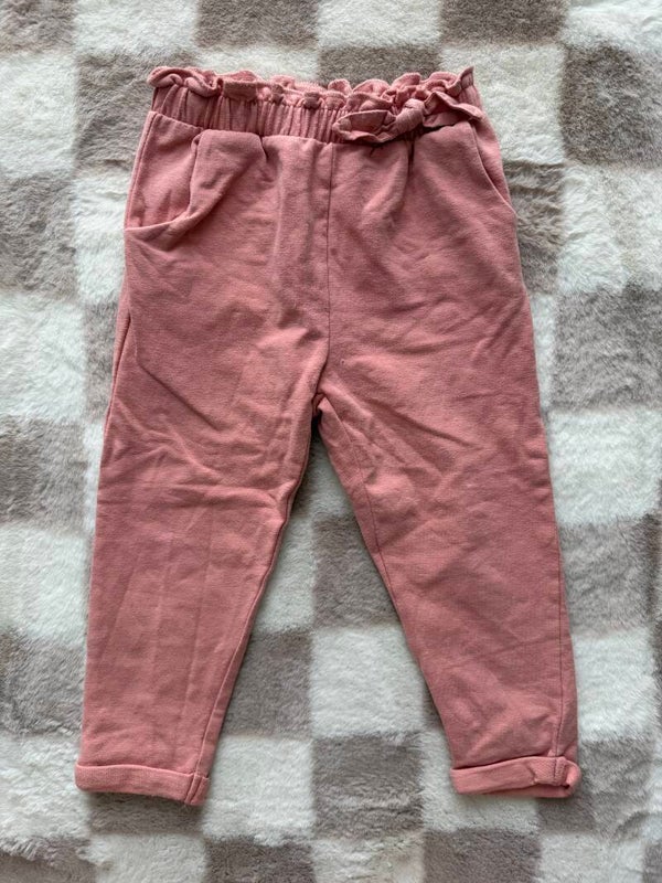 Zara broek maat 98cm