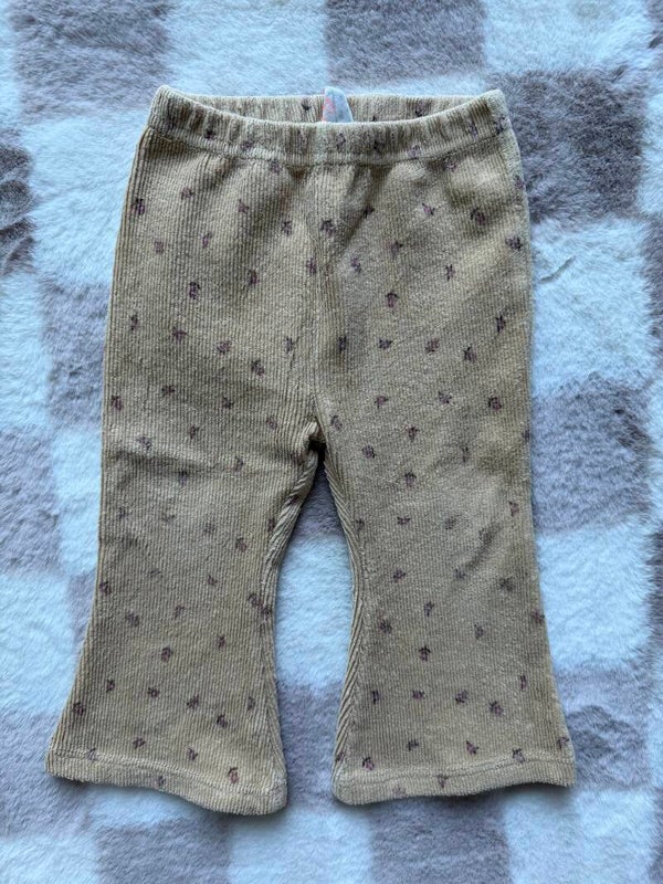 Hema broek maat 74