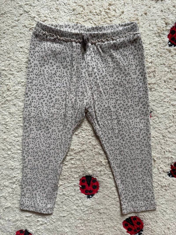 Zara broek maat 92cm