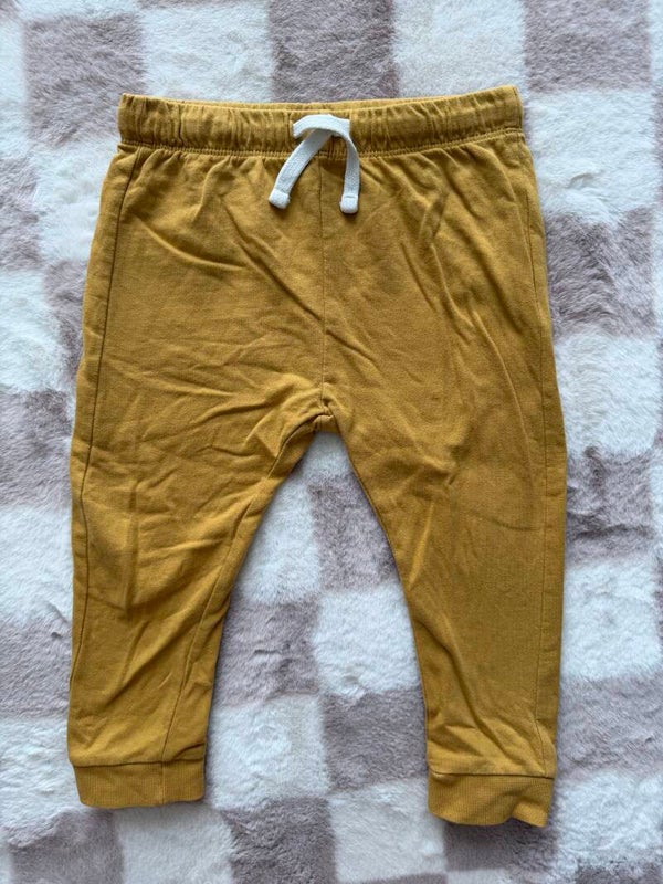 Hema broek maat 98