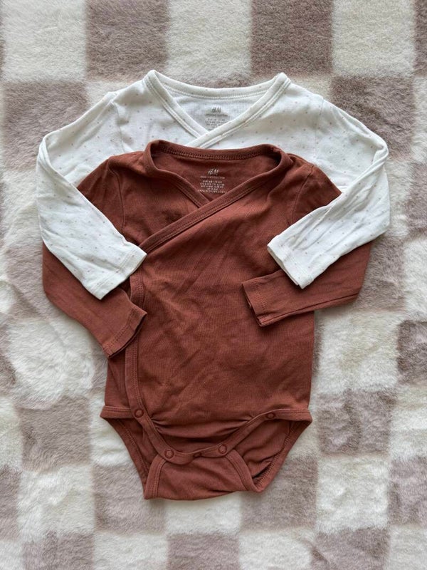 2 H&M rompers maat 68